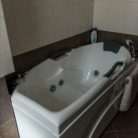 Stone Mansion Anavryti, αμα 20569 Casa vacanze *