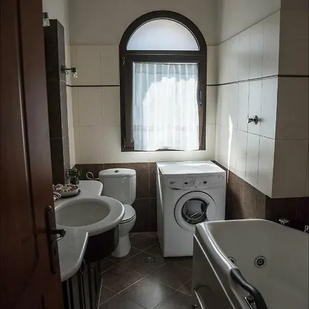 Stone Mansion Anavryti, αμα 20569 * Mystras