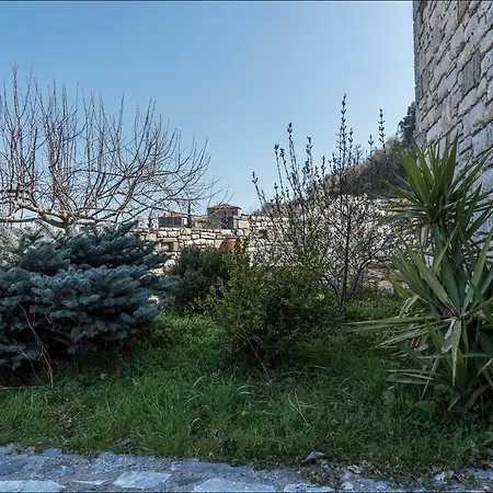Vakantiehuis Stone Mansion Anavryti, αμα 20569 *