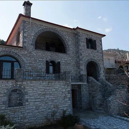 Vakantiehuis Stone Mansion Anavryti, αμα 20569