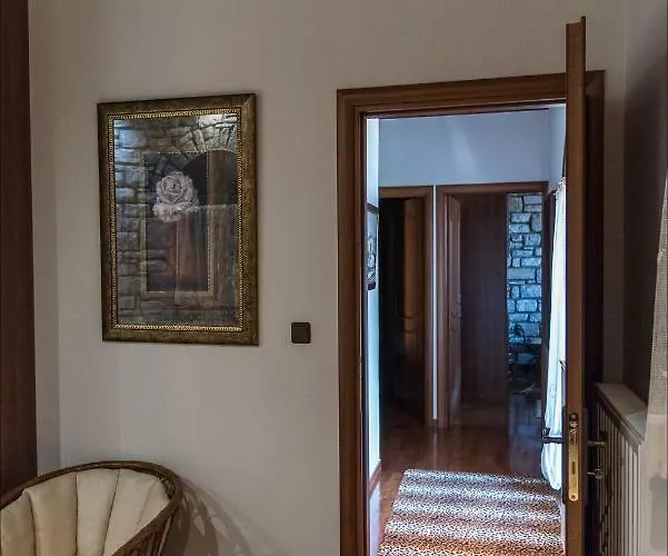 Stone Mansion Anavryti, αμα 20569 Casa vacanze