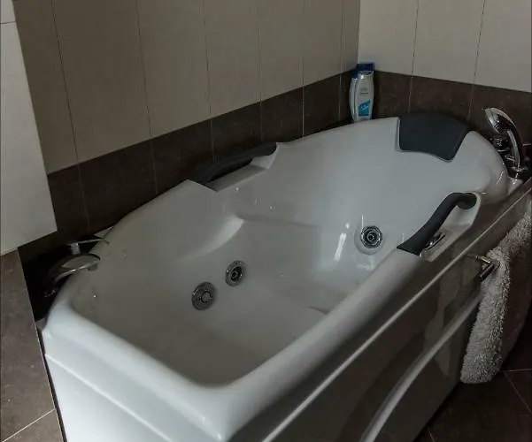 Stone Mansion Anavryti, αμα 20569 Casa vacanze *