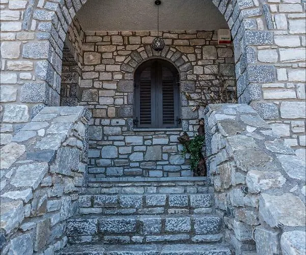 Stone Mansion Anavryti, αμα 20569 Дом отдыха